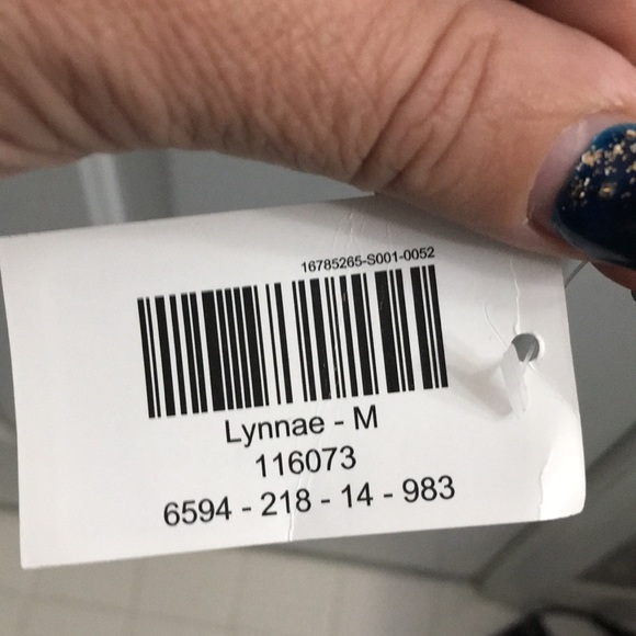 💕LULAROE MEDIUM LYNNAE💕 long sleeve 😍 - Picture 5 of 8